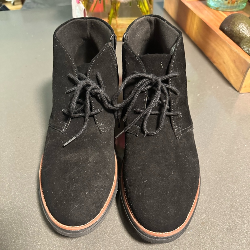 Clark’s Sharon Lace-Up Side Zip Black Suede Wedge Bootie Sz 10